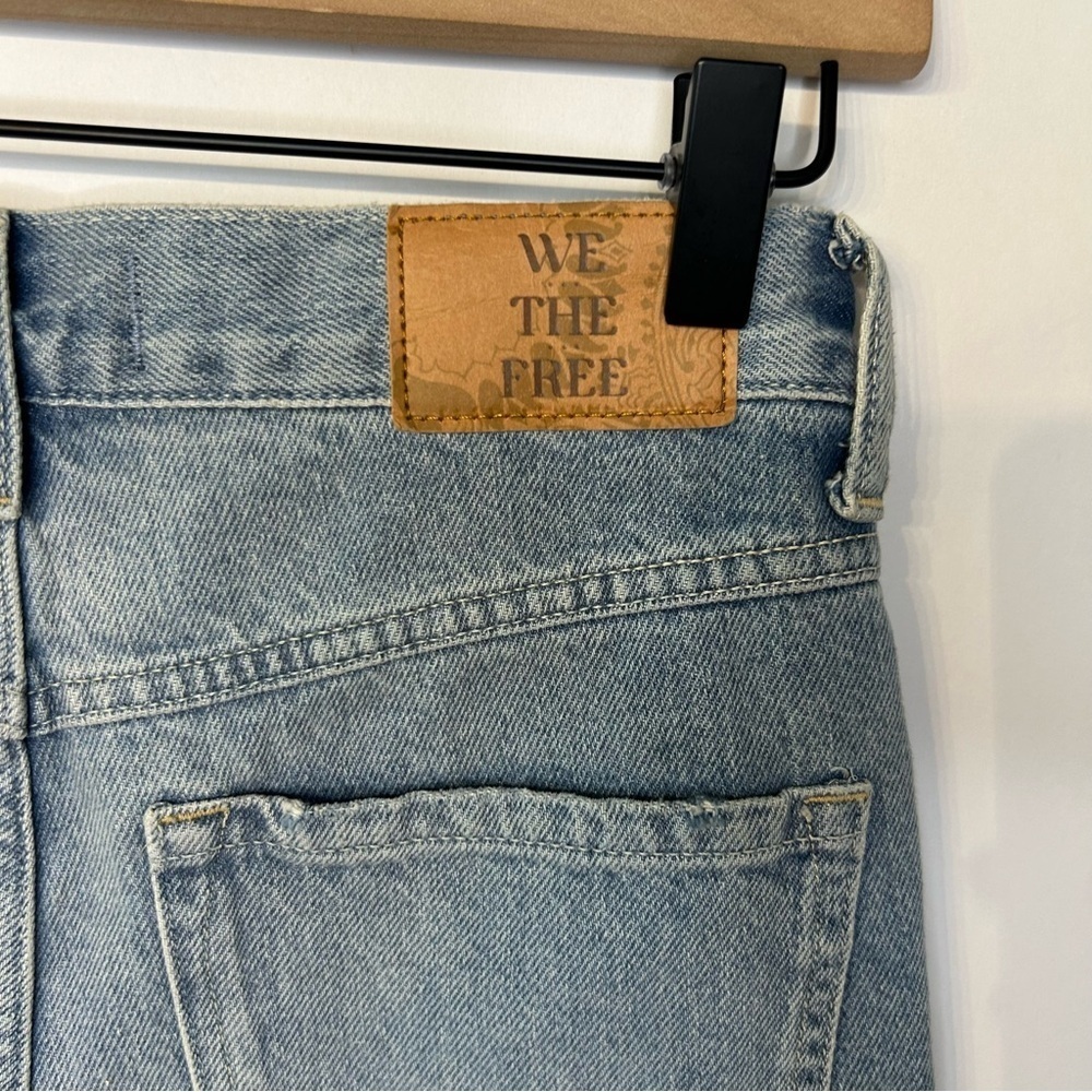 *NWT* Free People We The Free Ghost Town Long Shorts, Size 24, Denim Jeans - Picture 9 of 12